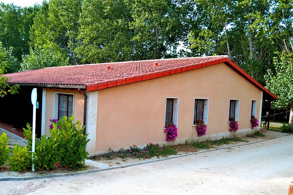 Camping Os Invernadeiros